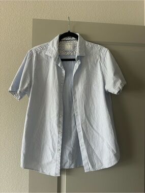 Denim & Flower Light Blue Short-Sleeve Button-Down Shirt